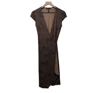 BCBG Max Azria Jersey Wrap Dress Sz S Womens Short Sleeve V-Neck Geometric Brown